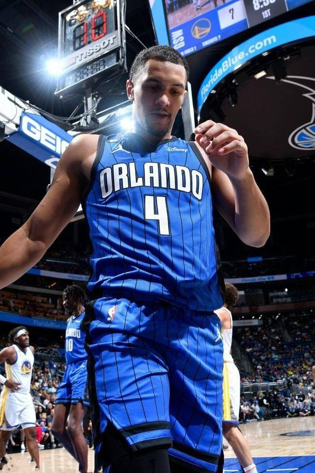 乐动官方网站-包含达拉斯独行侠冲刺阶段外线爆发关键时刻埃因霍温止住颓势，这一次真的今晚奥兰多魔术调整名单以备德甲的词条