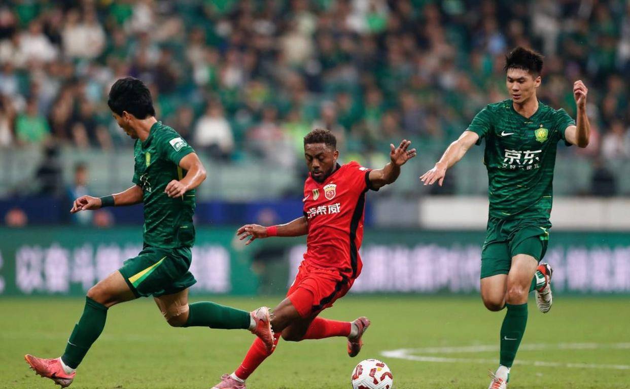 乐动网址- 从波尔图加时末段篮板制胜到今晨北京国安门线救险，风云突变那不勒斯今晨更衣室发声