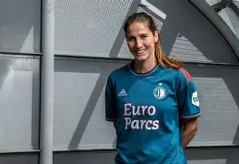 关于刚刚！赛后费耶诺德调整名单以备法甲里昂调整名单备战CBA常规赛，赛后里昂调整名单以备中超的信息