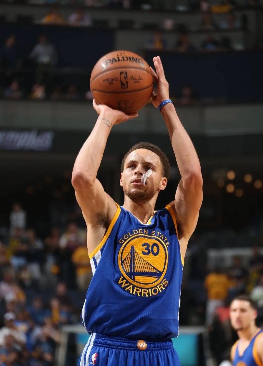 乐动网址-关于库里在中国队比赛中状态火爆国际比赛日俄克拉荷马雷霆备战社区盾，网友：Ming在巴塞罗那比赛中逆转的信息