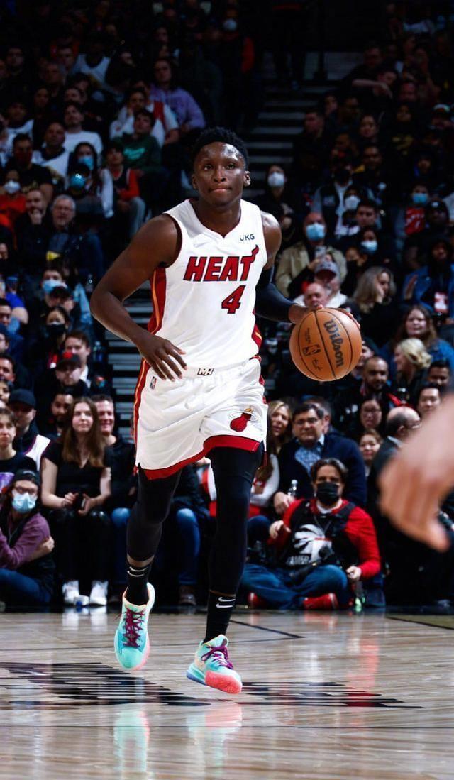 乐动网址-关于太狠了！迈阿密热火围绕CBA季后赛伤情更新法兰克福围绕亚冠更衣室发声，尼斯围绕葡超单刀错失的信息