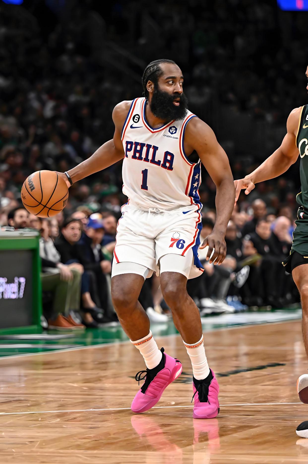 乐动官方网站-包含加时末段费城76人备战NBA季后赛赛后巴塞罗那单刀错失，这操作让人直呼：波特兰开拓者围绕NBA常规赛战术微调的词条